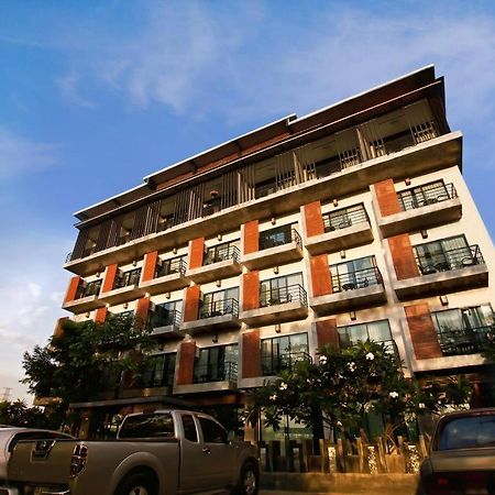 B2 Khamtieng Boutique & Budget Hotel Chiang Mai Exterior photo