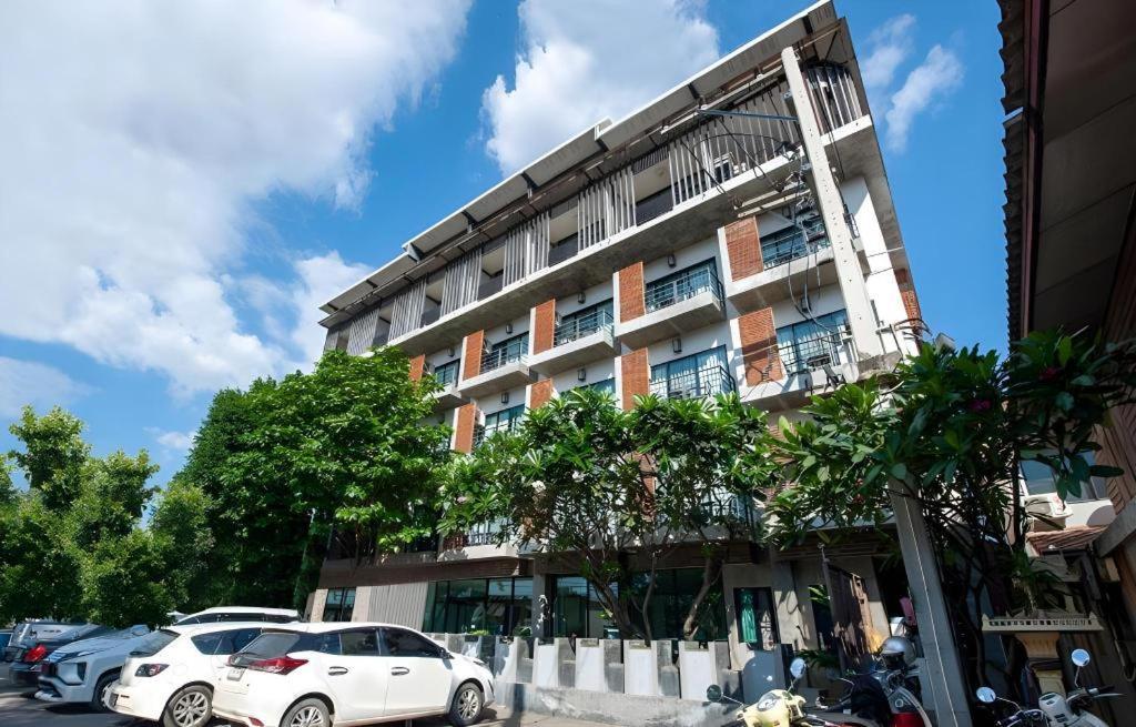 B2 Khamtieng Boutique & Budget Hotel Chiang Mai Exterior photo