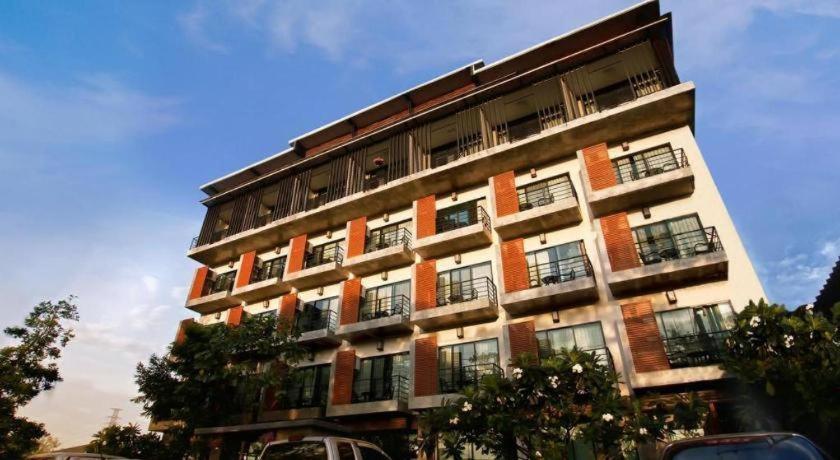 B2 Khamtieng Boutique & Budget Hotel Chiang Mai Exterior photo