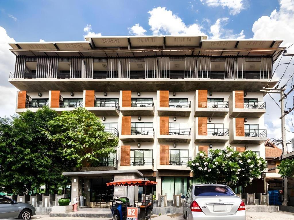B2 Khamtieng Boutique & Budget Hotel Chiang Mai Exterior photo