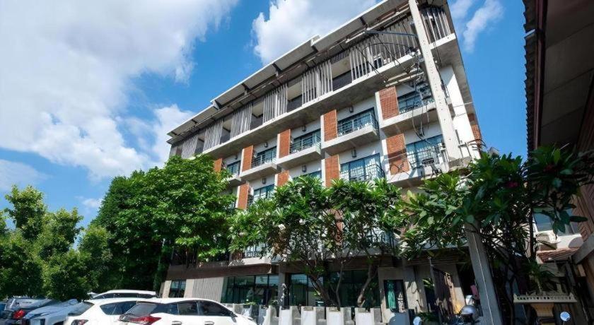 B2 Khamtieng Boutique & Budget Hotel Chiang Mai Exterior photo