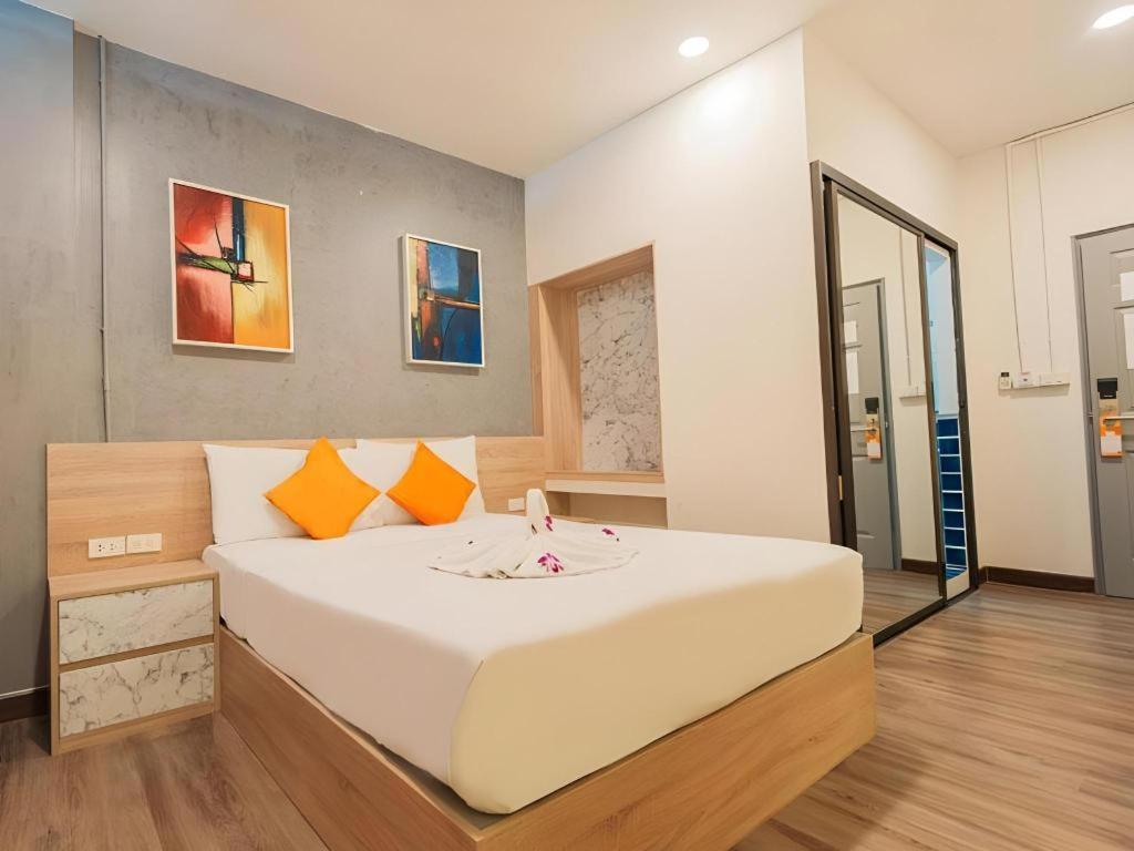 B2 Khamtieng Boutique & Budget Hotel Chiang Mai Exterior photo