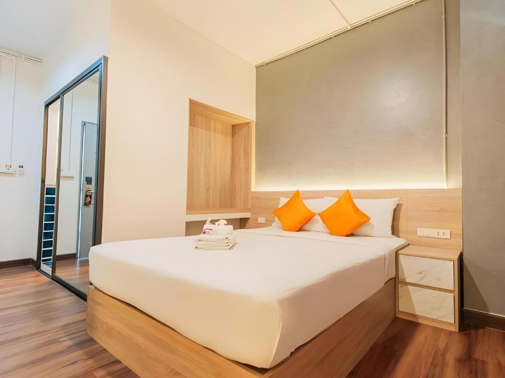 B2 Khamtieng Boutique & Budget Hotel Chiang Mai Exterior photo