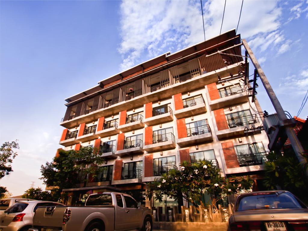 B2 Khamtieng Boutique & Budget Hotel Chiang Mai Exterior photo