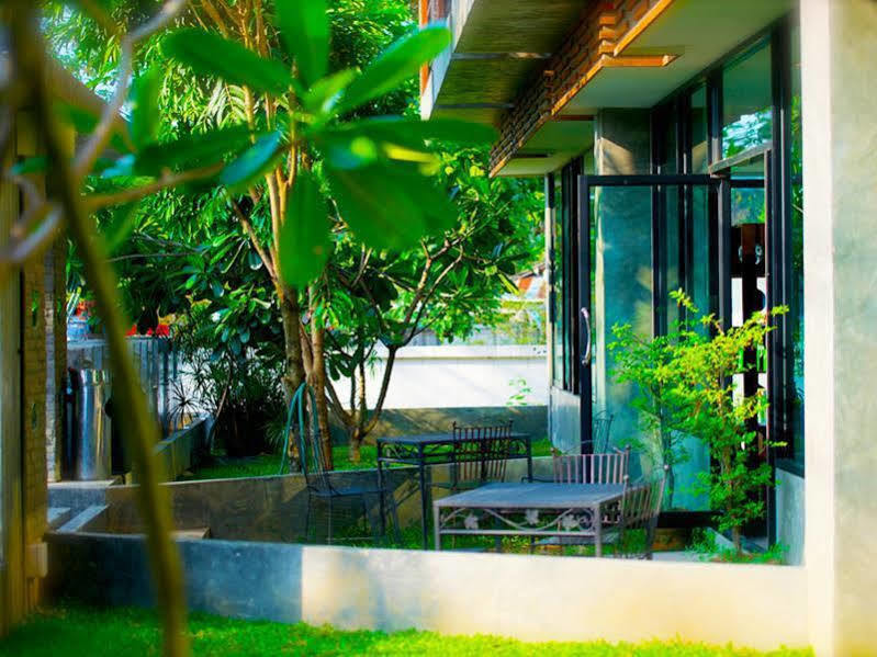 B2 Khamtieng Boutique & Budget Hotel Chiang Mai Exterior photo