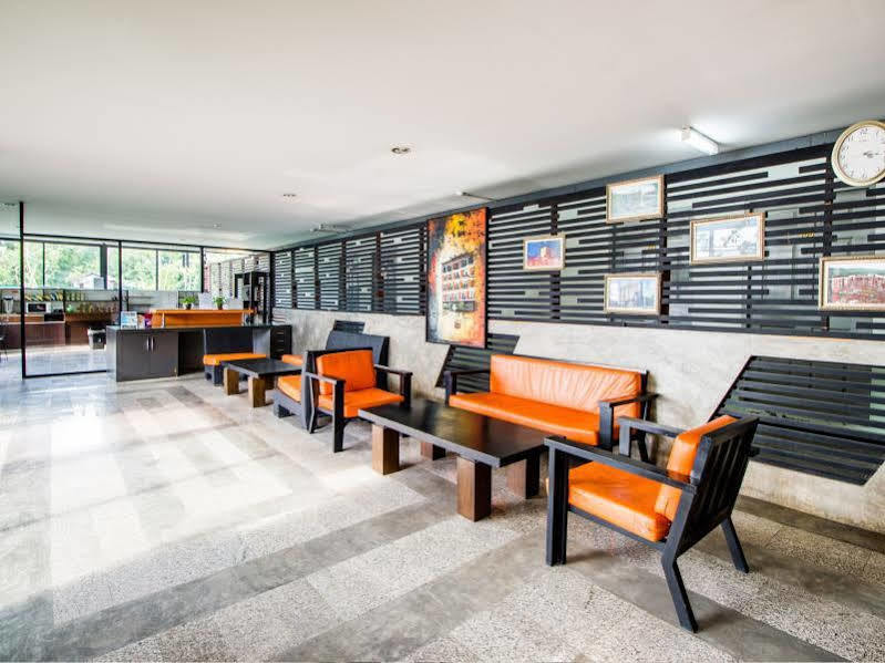 B2 Khamtieng Boutique & Budget Hotel Chiang Mai Exterior photo